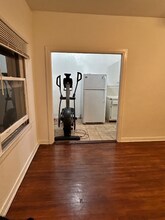 2025 Cheremoya Ave in Los Angeles, CA - Building Photo - Building Photo