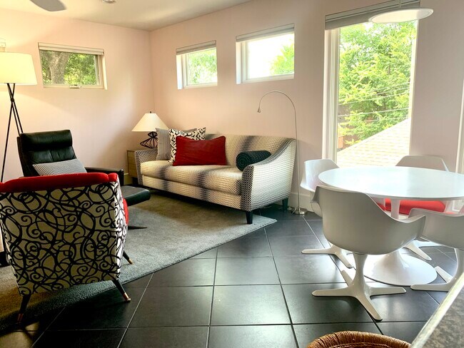 3208 Milton Ave, Unit FURNISHED-MILTON MANOR