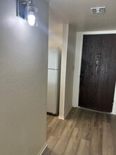 8257 W Santa Cruz Blvd, Unit 2 in Arizona City, AZ - Foto de edificio - Building Photo