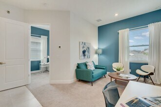 8285 Lindahl Aly in Orlando, FL - Building Photo - Building Photo