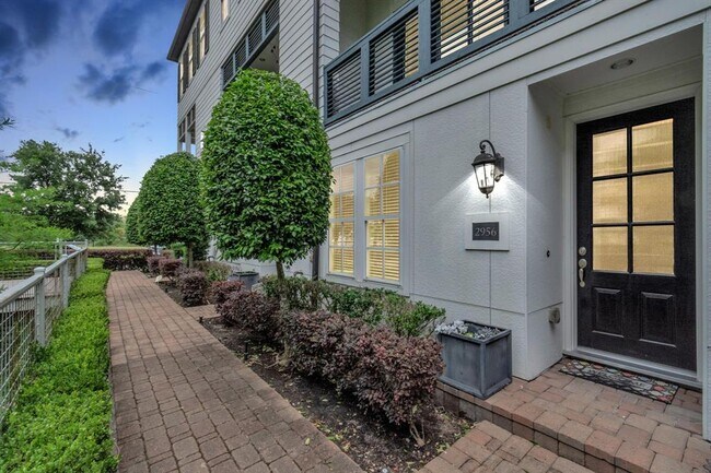 2956 Rusk St in Houston, TX - Building Photo - Building Photo