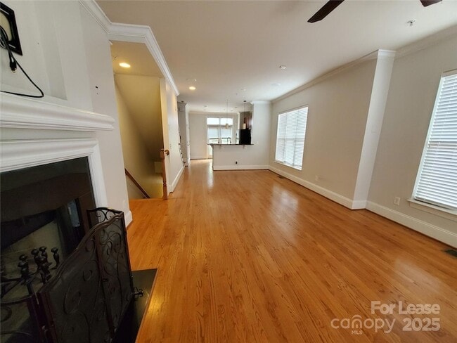 245 N Dotger Ave, Unit G1 in Charlotte, NC - Building Photo - Building Photo