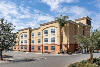 1031 N Link in Anaheim, CA - Building Photo - Building Photo