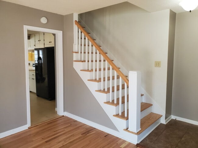 property at 1815 SW Webster Ave