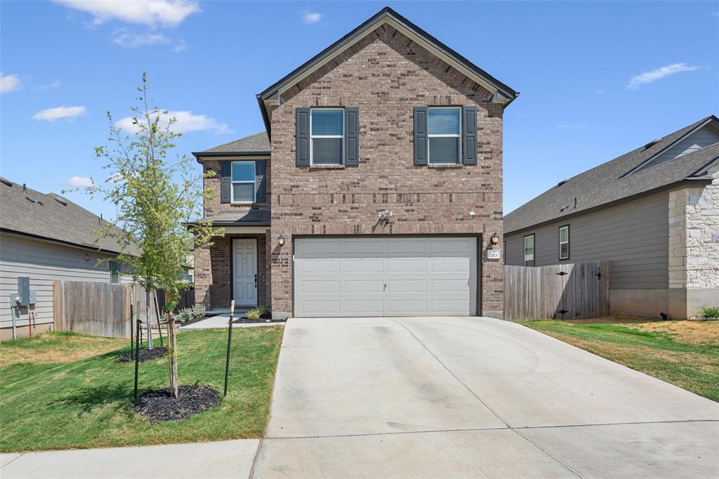 213 Sweet Autumn Dr in Georgetown, TX - Foto de edificio