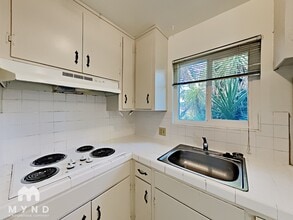 2376 Sutter Ave in Santa Clara, CA - Building Photo - Building Photo