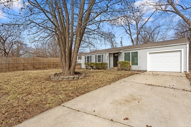 property at 18618 Shoshone Ct