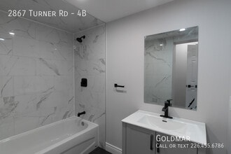 2867 Turner Rd in Windsor, ON - Building Photo - Building Photo