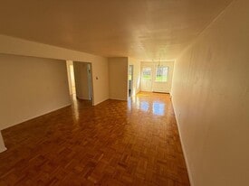 37 Rome Ave in Bedford Hills, NY - Building Photo