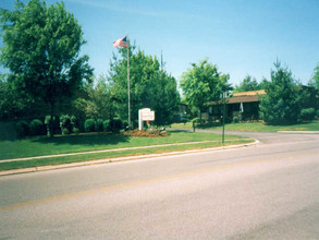 Sunset Ridge Apartments in York, PA - Building Photo - Building Photo