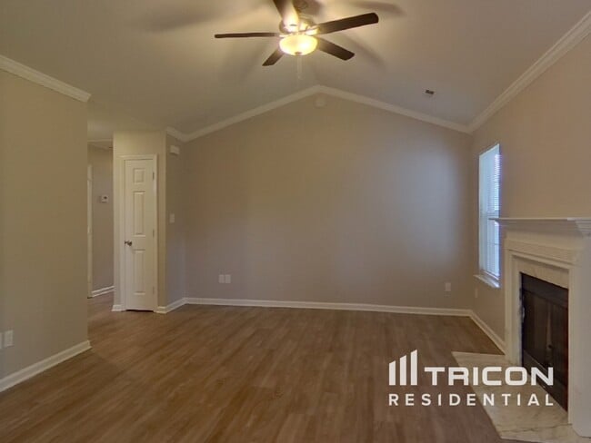 1128 Summit Hills Dr in Charlotte, NC - Building Photo - Building Photo