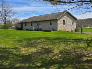 402 Clark St in Lodi, WI - Building Photo - Building Photo