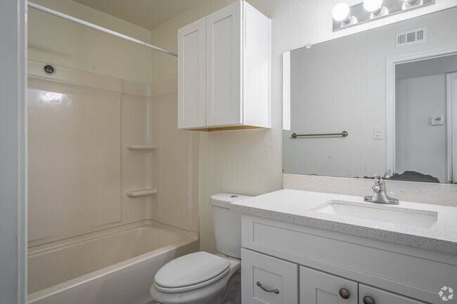 property at 821 E House St