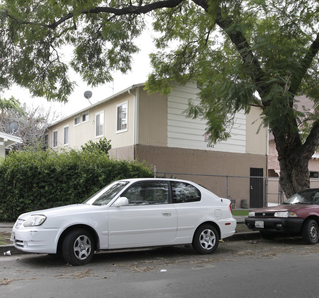 5442 Virginia Ave in Los Angeles, CA - Building Photo - Building Photo