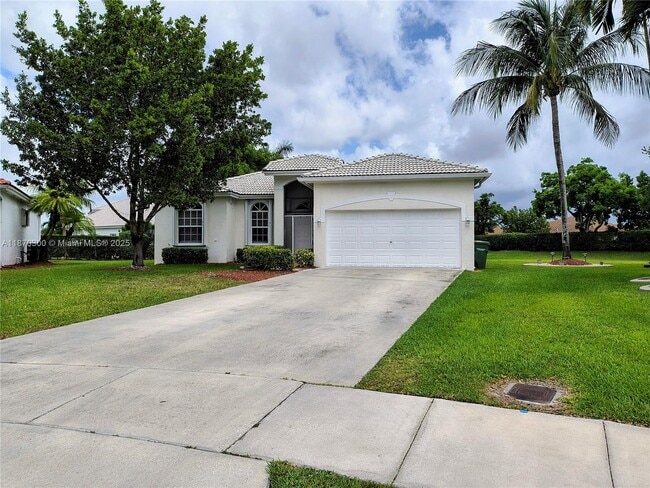 property at 440 SE 25th Dr