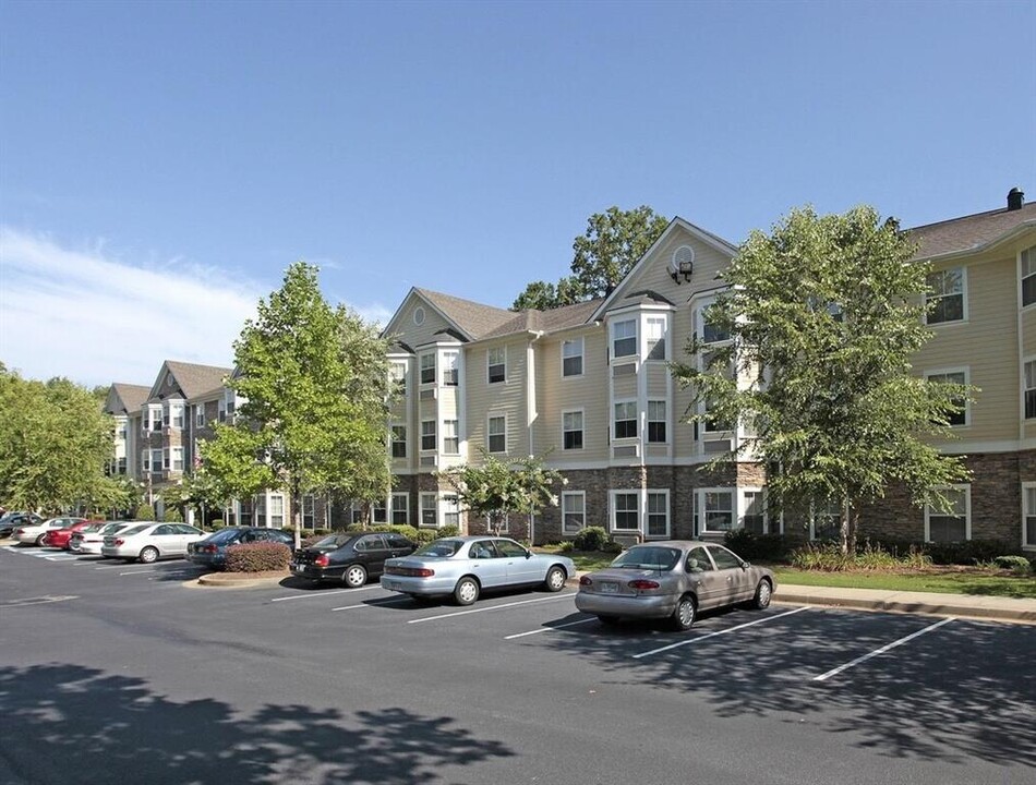 2348 Benson Poole Rd SE in Smyrna, GA - Building Photo