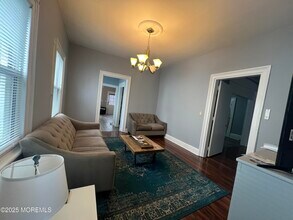 23 Rector Pl in Red Bank, NJ - Building Photo - Building Photo