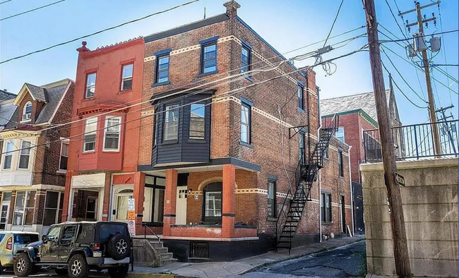26 S Penn St in Allentown, PA - Building Photo - Building Photo