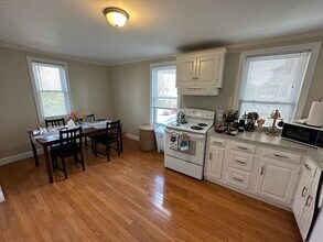 438 Washington St in Boston, MA - Building Photo - Building Photo