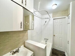 27-29 Celia St SW in Grand Rapids, MI - Building Photo - Building Photo