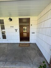 790 Casmalia Way in Sacramento, CA - Building Photo - Building Photo