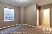 14905 Treseder St photo'