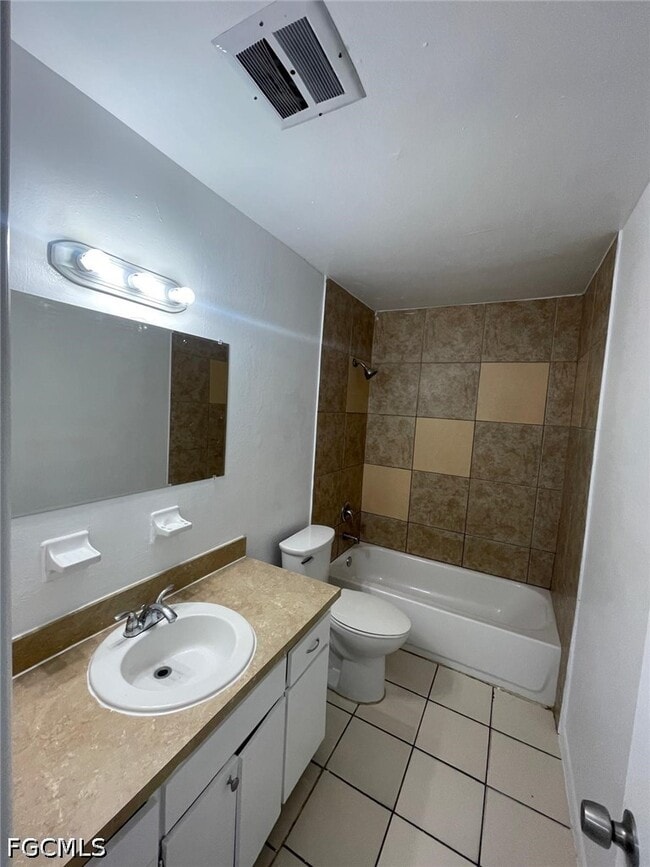 property at 2148 Dora St