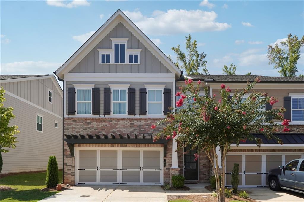 171 Bellehaven Dr in Woodstock, GA - Building Photo