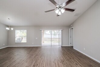 10608 Walker Vista Dr in Riverview, FL - Building Photo - Building Photo