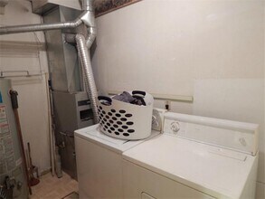 513 W Uintah St-Unit -- in Colorado Springs, CO - Building Photo - Building Photo