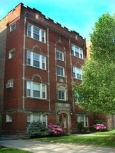 Lewis Manor Apartments in Cleveland, OH - Building Photo - Building Photo