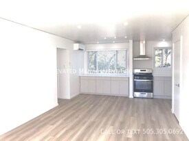 3789 Gold St in Los Alamos, NM - Building Photo