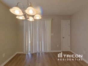 409 Kara Ln in Mcdonough, GA - Building Photo - Building Photo
