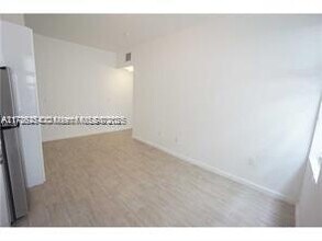 1611 Meridian Ave in Miami Beach, FL - Building Photo - Building Photo