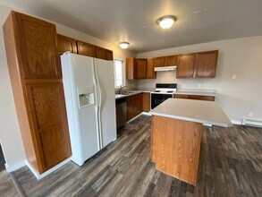94 N Grogan St in Belgrade, MT - Building Photo - Building Photo