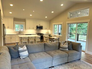 3016 Memory Ln in Leavenworth, WA - Building Photo - Building Photo