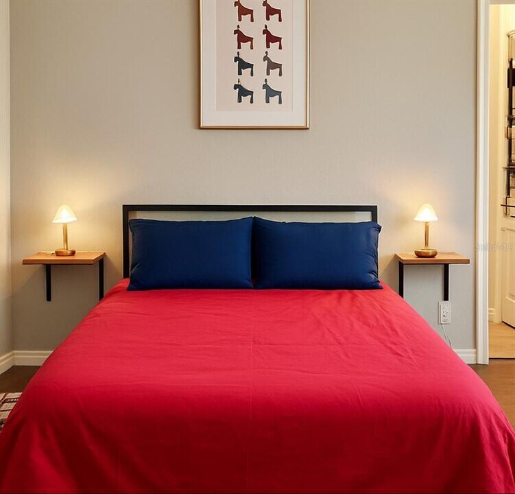 860 N Orange Ave in Orlando, FL - Building Photo