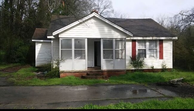 property at 119 Sanders St
