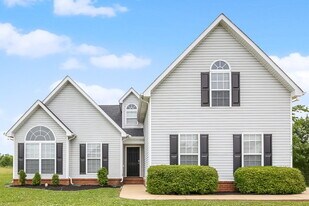 2943 Hollicom Dr in Murfreesboro, TN - Building Photo