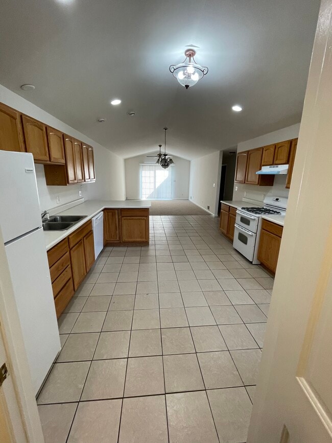 7667 E 108th Ave in Crown Point, IN - Building Photo - Building Photo