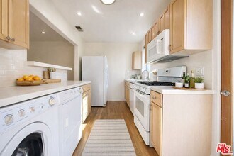 2822 11th St in Santa Monica, CA - Building Photo - Building Photo