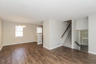 3467 Meadowland Pl SW in Atlanta, GA - Building Photo - Building Photo