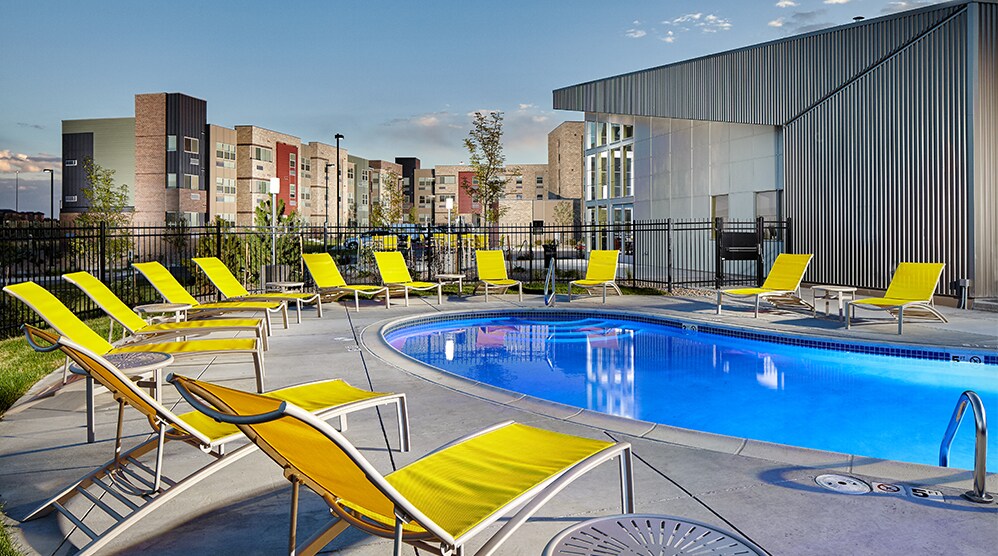 Apex Meridian in Englewood, CO - Building Photo