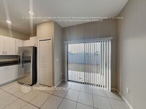 5148 Forum Blvd in Holiday, FL - Building Photo - Building Photo