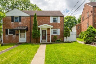 58 Wenzell Pl in Pittsburgh, PA - Building Photo - Building Photo