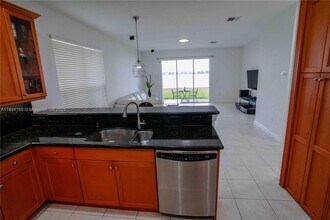 4537 SW 183rd Ave in Miramar, FL - Building Photo - Building Photo