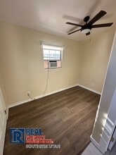 2990 E Riverside Dr in Saint George, UT - Foto de edificio - Building Photo