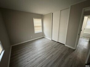 2822 W Antoinette St in Peoria, IL - Building Photo - Building Photo