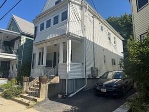 145 Albion St in Somerville, MA - Building Photo - Building Photo