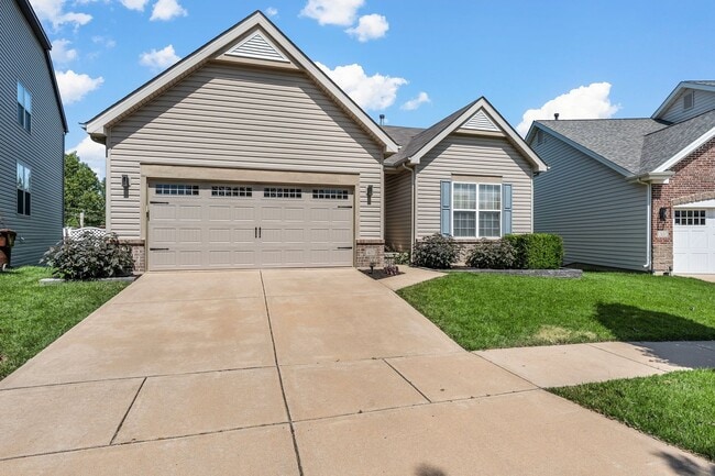 401 Newkirk Cir in St. Peters, MO - Building Photo - Building Photo